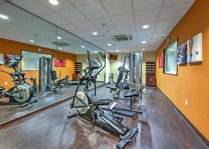 Comfort Suites Tomball Medical Center