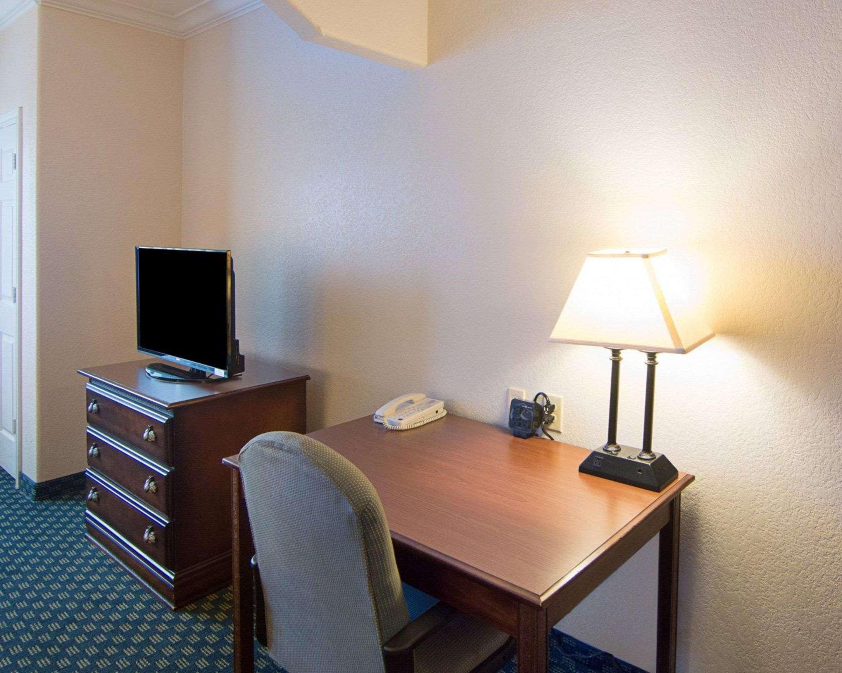 Hotel Comfort Medical Center 3*