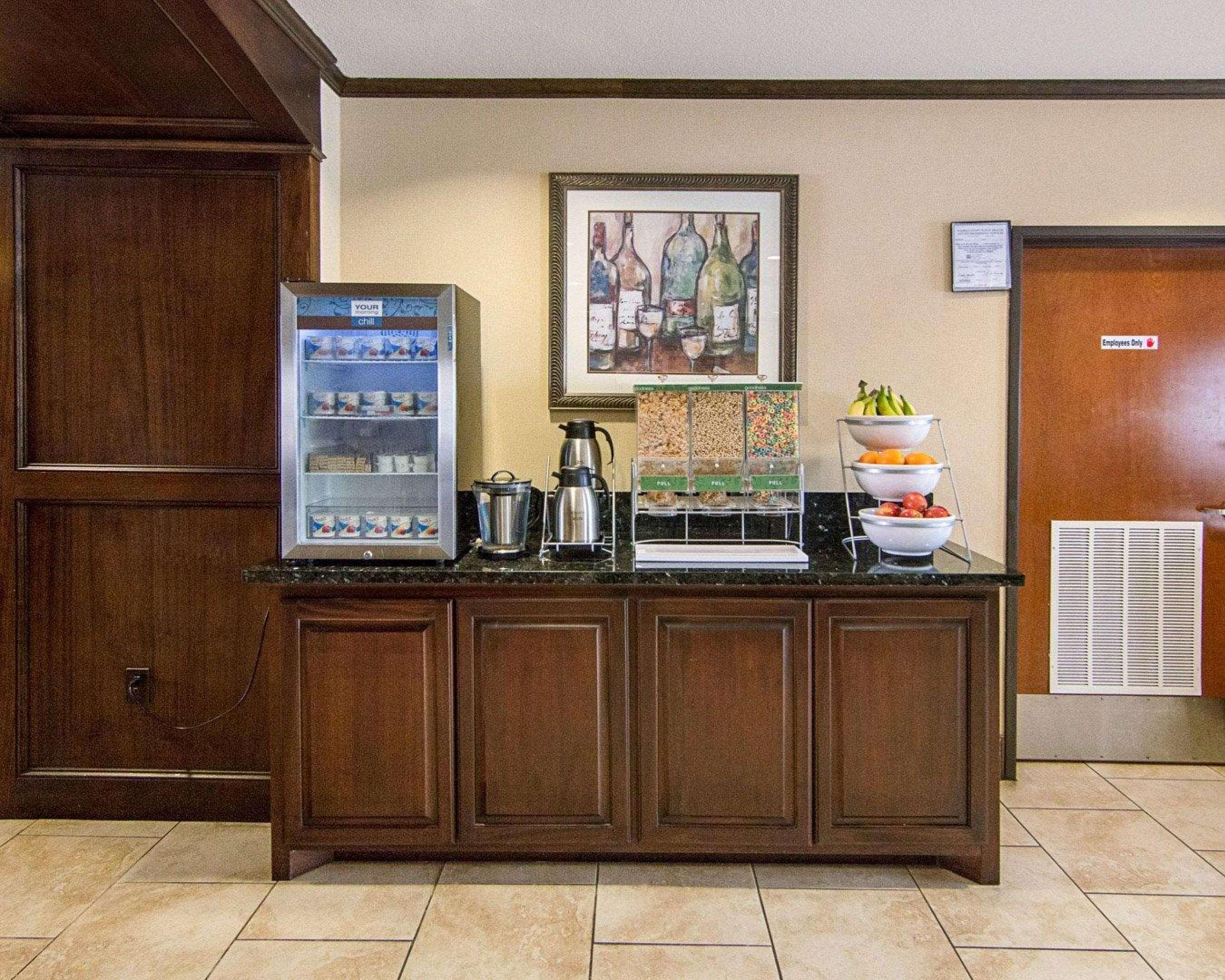 Hotel Comfort Medical Center