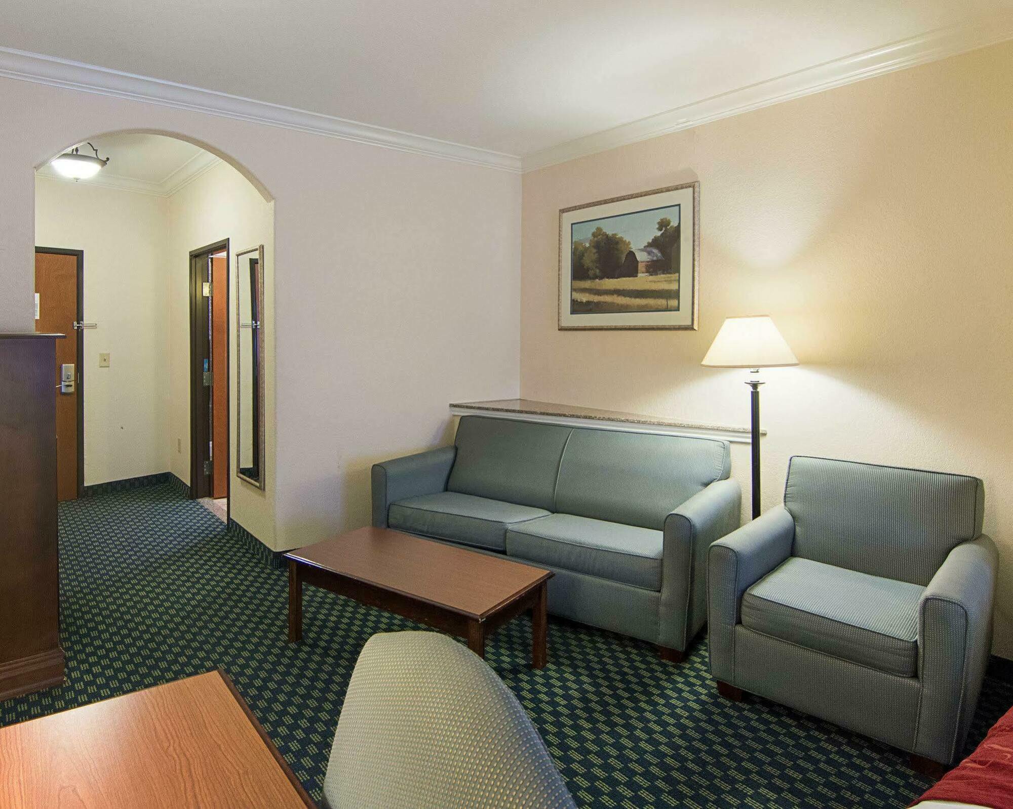 Hotel Comfort Medical Center 3*